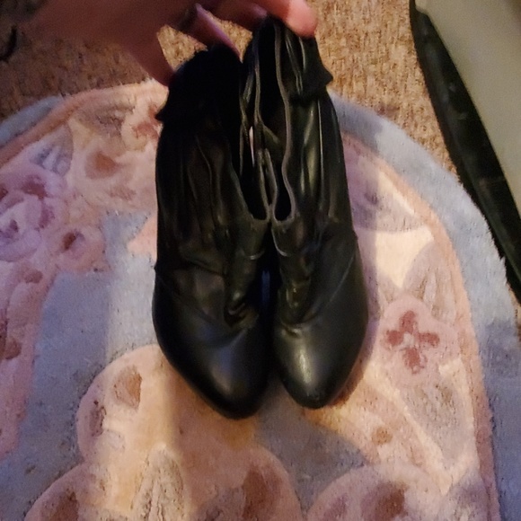 5" Booties - Picture 3 of 4